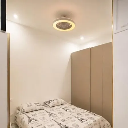 Appartement Menilmontant, 2 Minutes From The Subway *